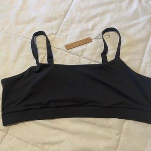 Plus size SKIMS Fits Everyone Scoop Neck Bralette